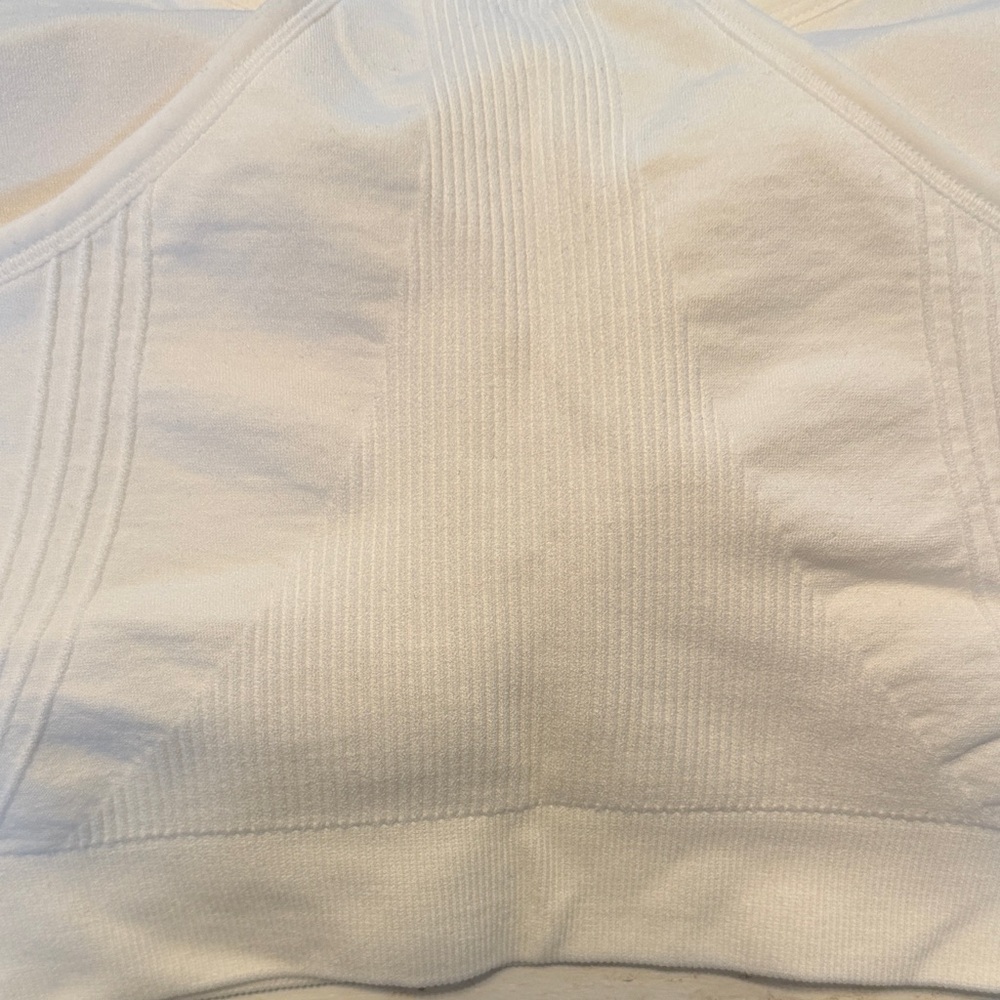 Tek Gear Women's NEW WITH TAGS White Wicking Sports Bra Size 3X - Picture 8 of 8